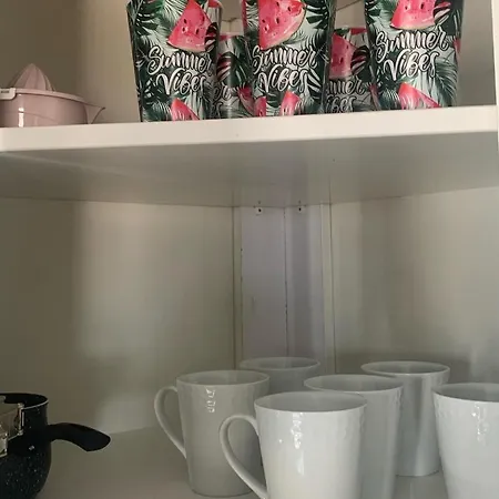 Pearl House Skg * Neoi Epivatai