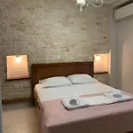 Apartman Pearl House Skg *