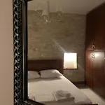 Pearl House Skg