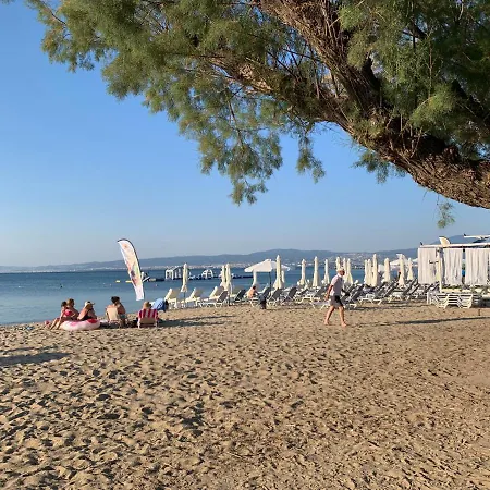 Apartament Pearl House Skg *