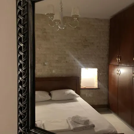 Pearl House Skg