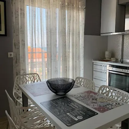 Pearl House Skg