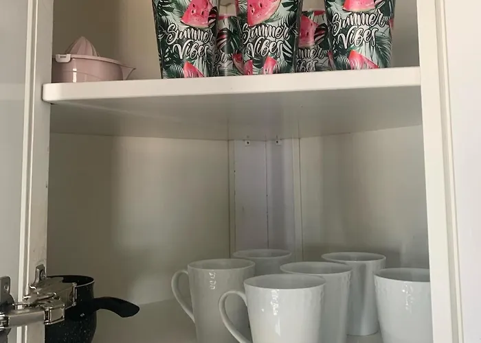 Pearl House Skg * Néoi Epivátai